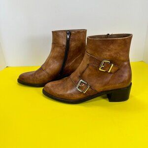 Pertini's Brown Leather Women's Ankle Boots 2 side buckles accents US Size 7